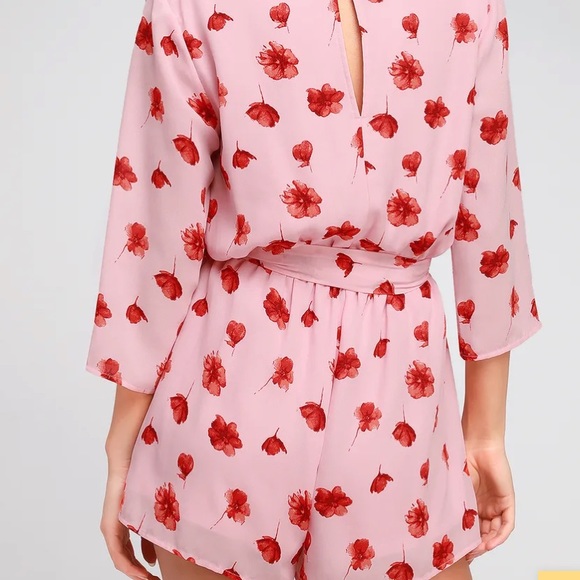 Lulu’s Delvy Blush Pink Floral Print Romper size extra small - Picture 3 of 8